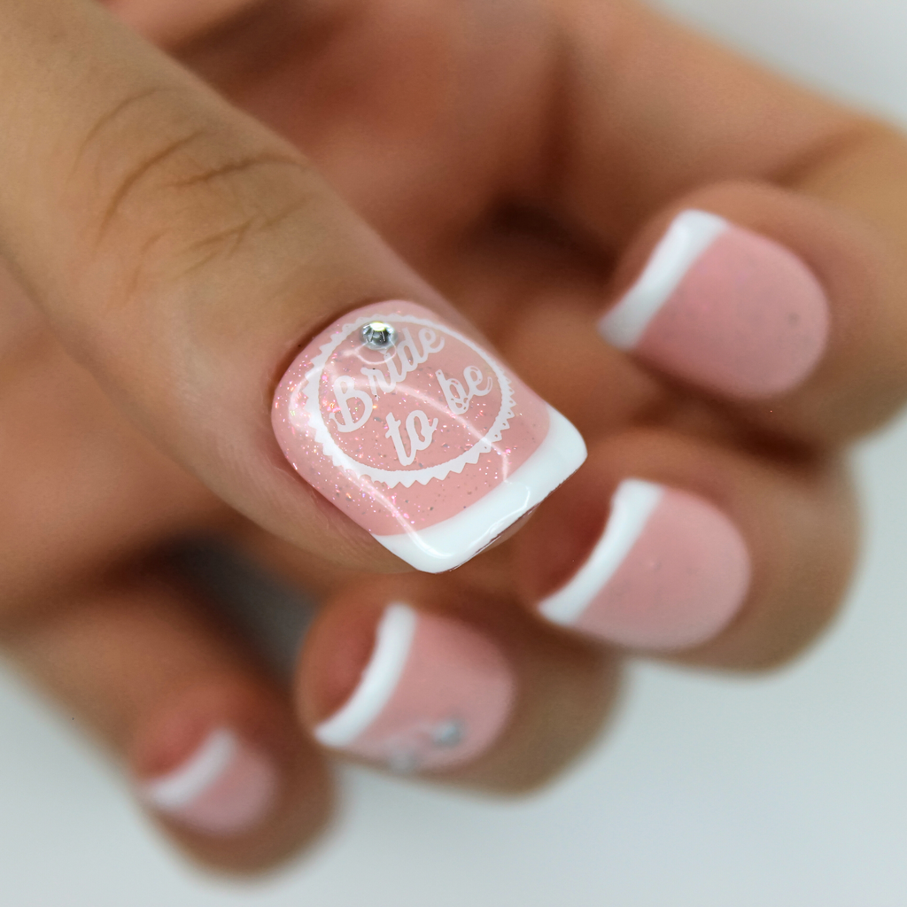 PollyTips - Bride To Be Nails 2