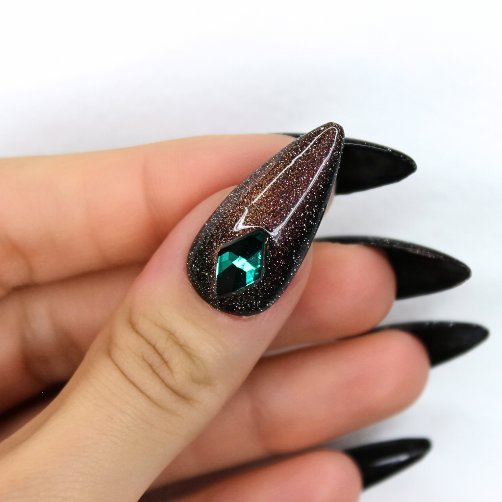 PollyTips - Emerald Queen Nails 4