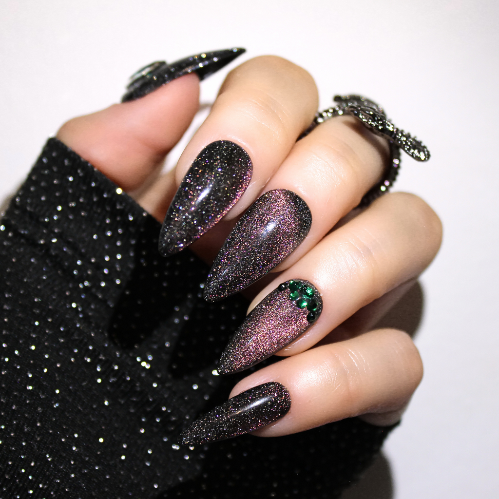 PollyTips - Emerald Queen Nails 5