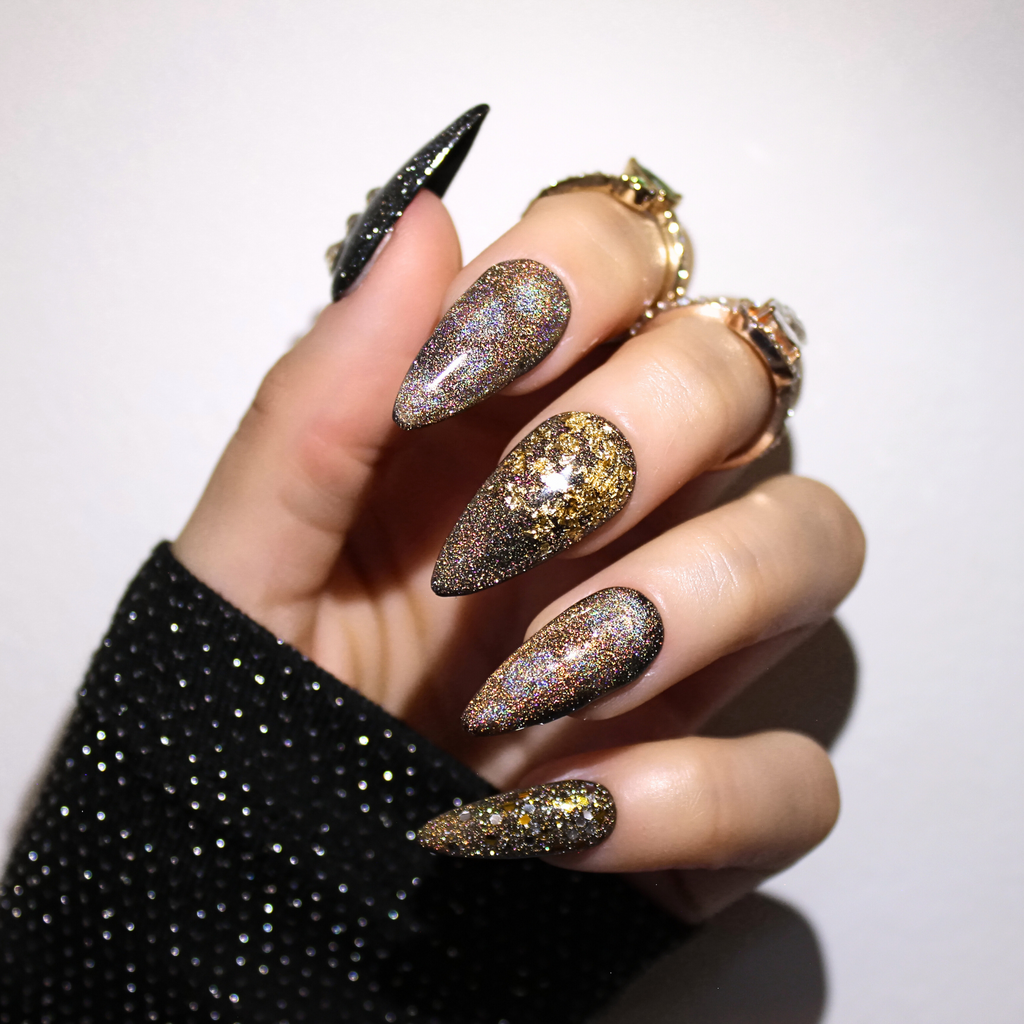 PollyTips - Cave Of Wonders Nails 5