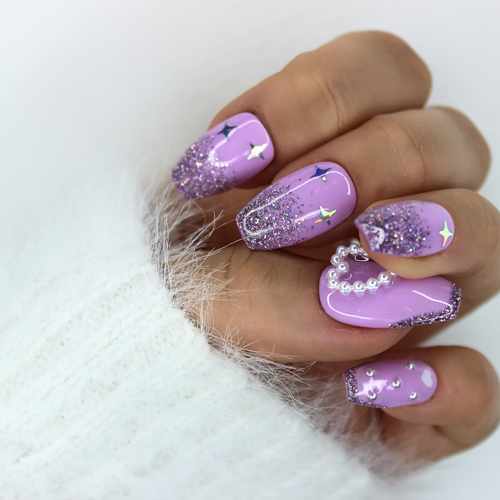 PollyTips - Pearly Lavender Dreamscape Nails 5